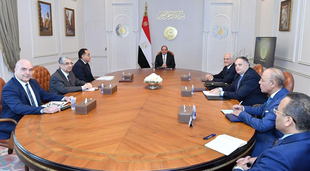 Претседателот на Египет Ел-Сиси се сретна со претседателот на Copelouzos Group за имплементација на електричната интерконекциска врска меѓу Египет и Грција