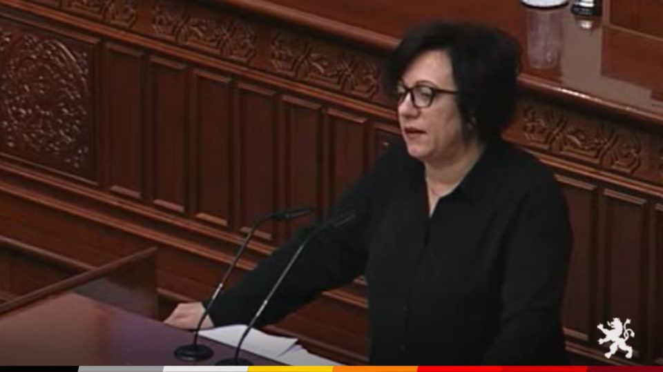 Стаменкоска Трајкоска: Јавноста е сведок дека со оваа реконструција на Влада се работи за чиста математика и наметнати предлози