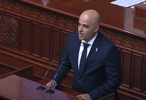 ВМРО-ДПМНЕ: Хардвардовецот Ковачевски го покажа на отворена сцена сиот свој простотилак и шовинизам