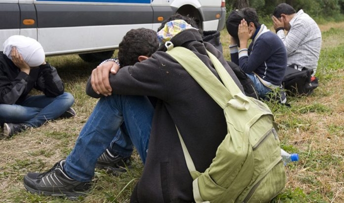 Мигранти од Сирија најдени во Македонија, меѓу нив и малолетник