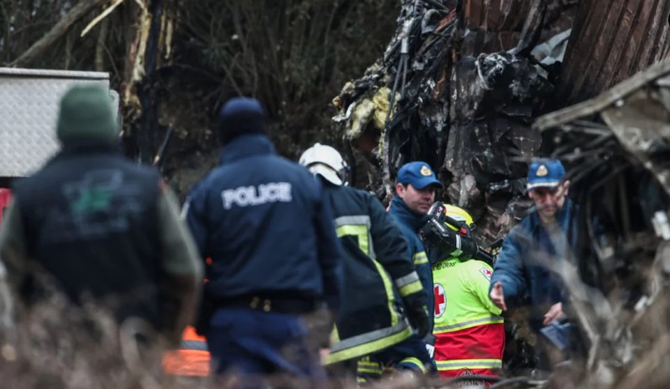 Бројот на загинати во железничката несреќа во Грција се искачи на 47!