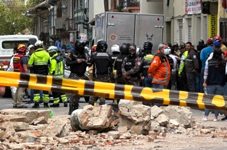 Најмалку 12 загинати во земјотресот во Еквадор