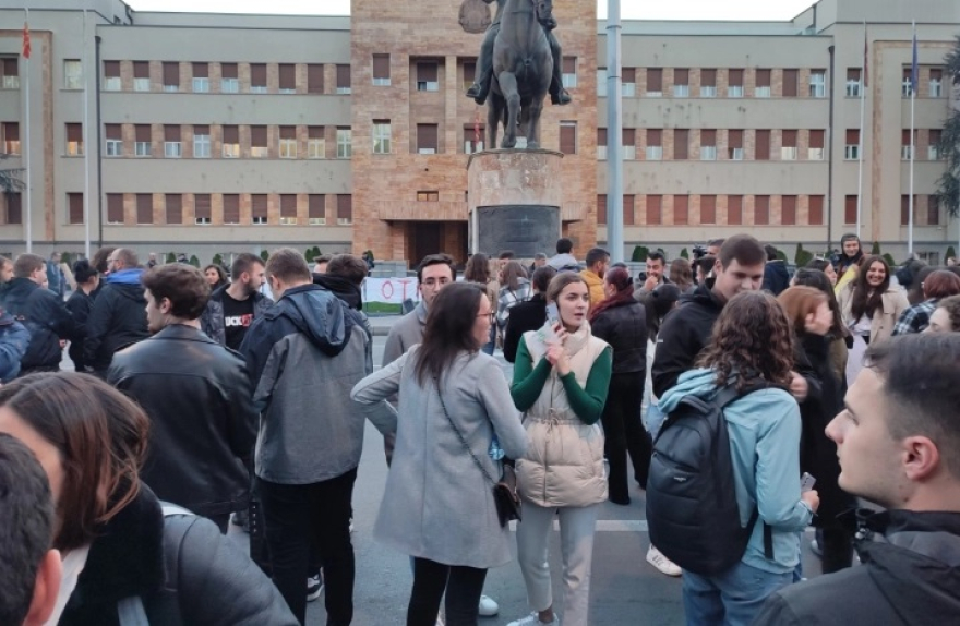 Средношколците и студентите денеска на протест