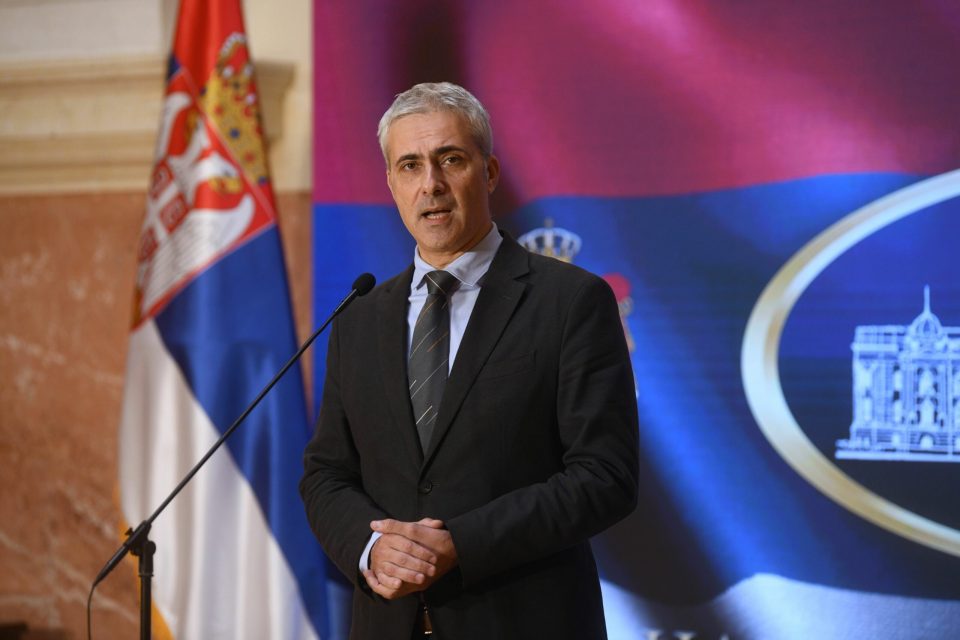 (Видео) Српски пратеник беше нападнат во Кошутњак