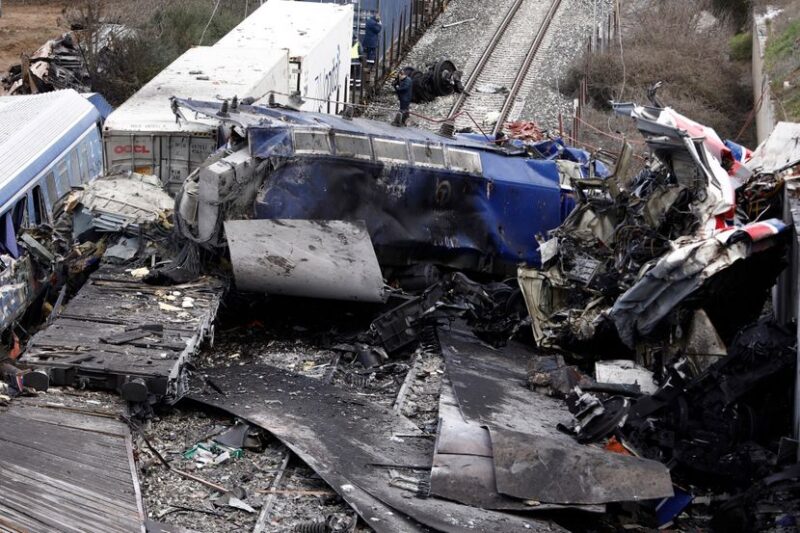 Со 160 км/ч се судриле возовите на смртта – објавен разговорот помеѓу машиновозачот и станицата