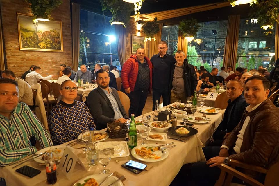 Мицкоски: Организиравме Ифтарска вечер за нашите членови и пријатели, нека големите празници донесат спокој и обединување