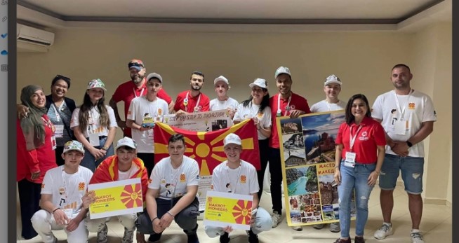 Средношколци од Кочани 15-ти на Светското првенство по роботика во Мароко