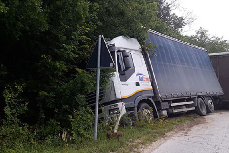 Патот Валандово-Струмица повторно нормализиран за сообраќај