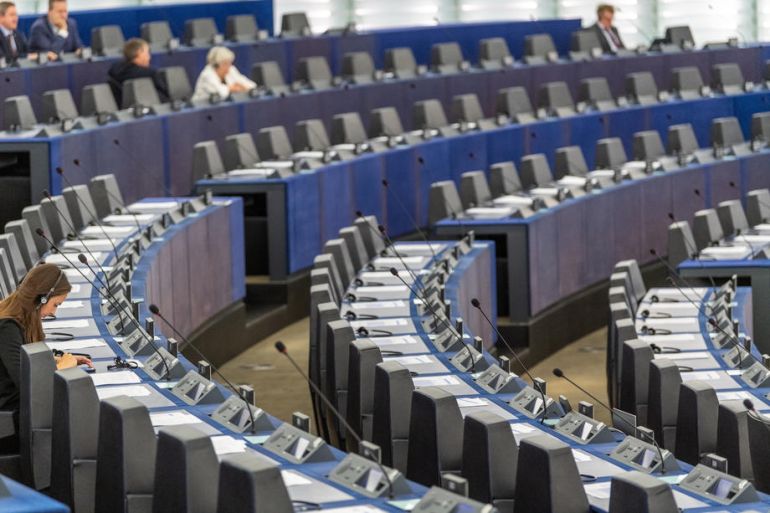 Изборите за Европскиот парламент закажани за 6 до 9 јуни следната година