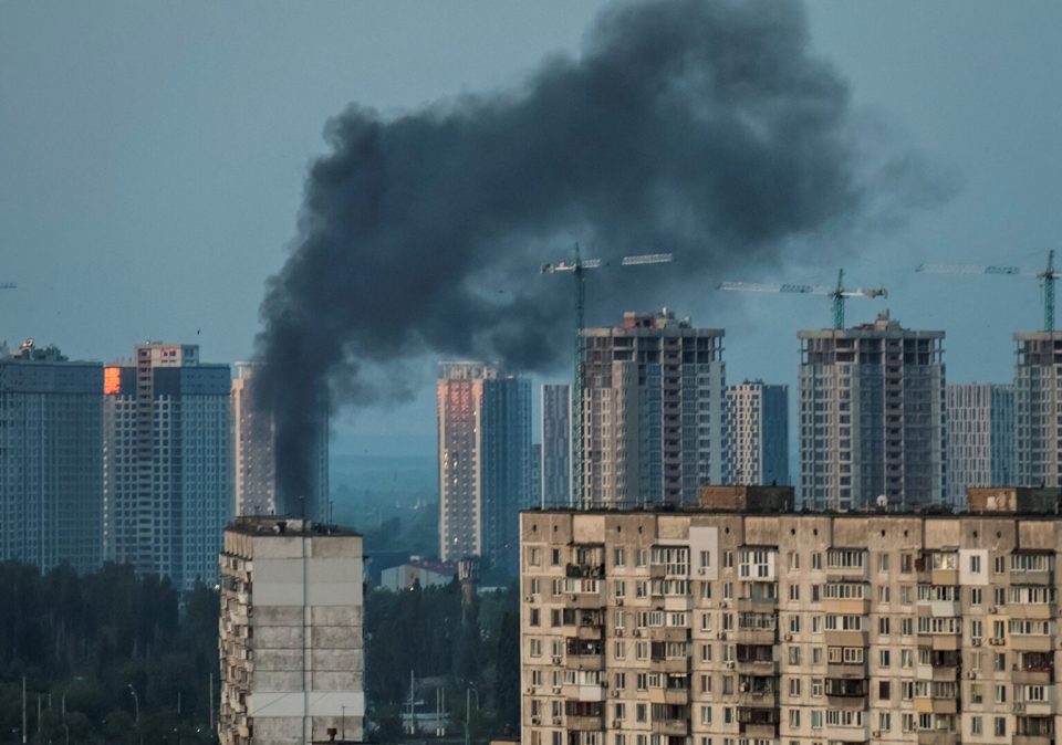 Многу интензивен напад врз главниот град на Украина, Киев