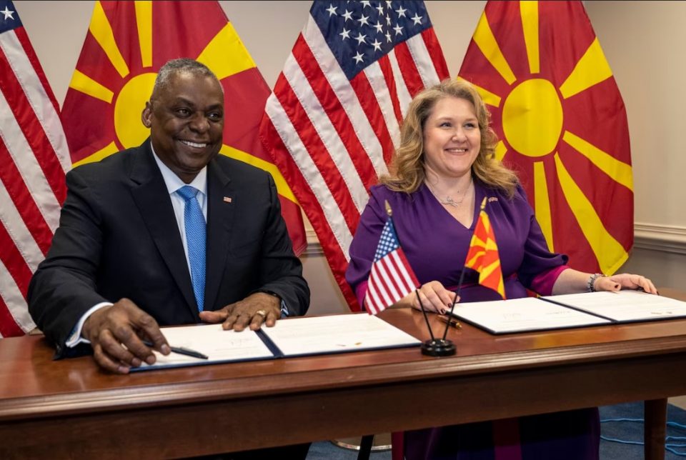 САД и Македонија потпишаа патоказ за одбранбените врски во наредните 10 години