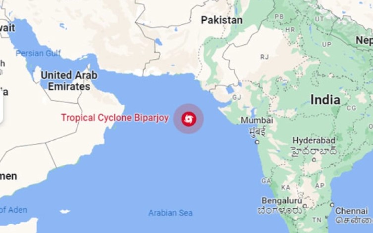 Над 40.000 лица евакуирани во Пакистан и Индија пред налетот на силниот циклон Бипарџој