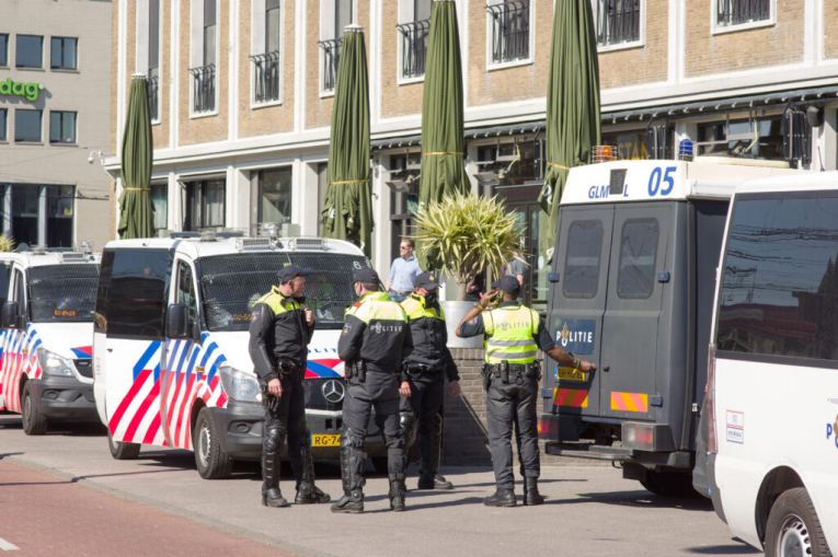 Две страшни експлозии во Холандија