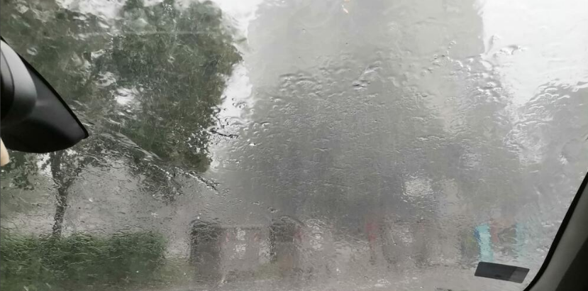 Големо невреме во Делчево: Врнежи од дожд и град, поплавени објекти