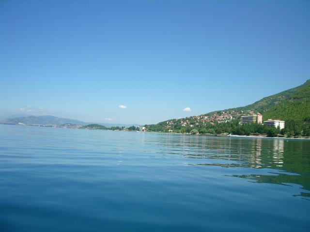 Труење со хлор во хотел на брегот на Охридското Езеро, седум лица завршија во болница