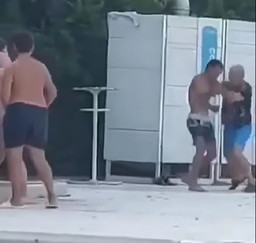 (ВИДЕО) Хаос на базенот во Штип, жени и мажи се тепаа со боксови и клоци