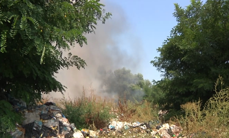 Опасност од канцероген чад од депонијата над Полошко