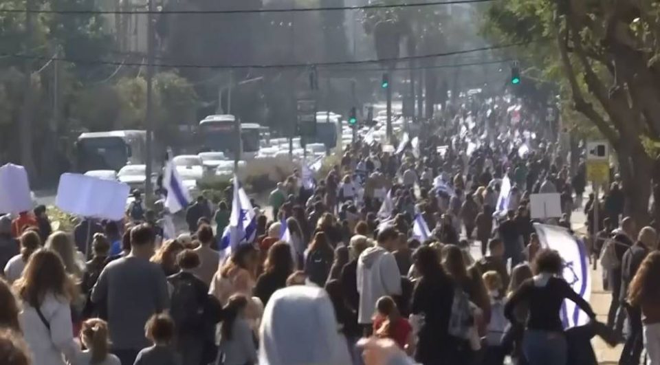 Протести во Тел Авив против реформите во правосудството