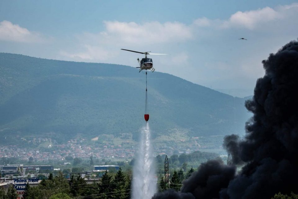 Четири активни пожари во Македонија, во изминатите 24 часа изгаснати 19