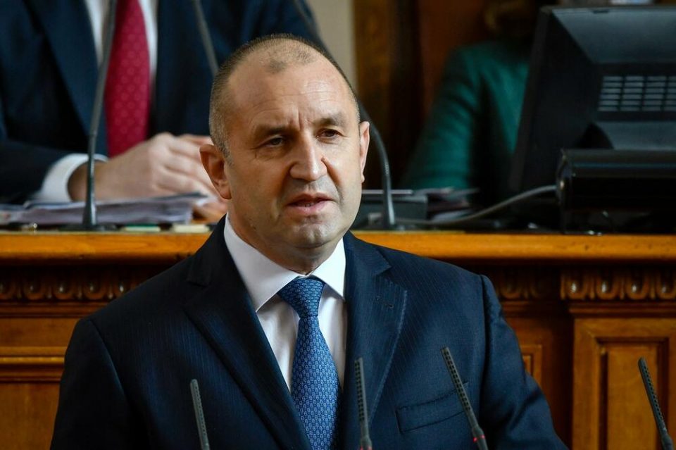 ВМРО-ДПМНЕ: Им забрани ли Радев на Ковачевски и СДС да ја поднесат Декларацијата за Илинден која месец дена помпезно ја најавуваа