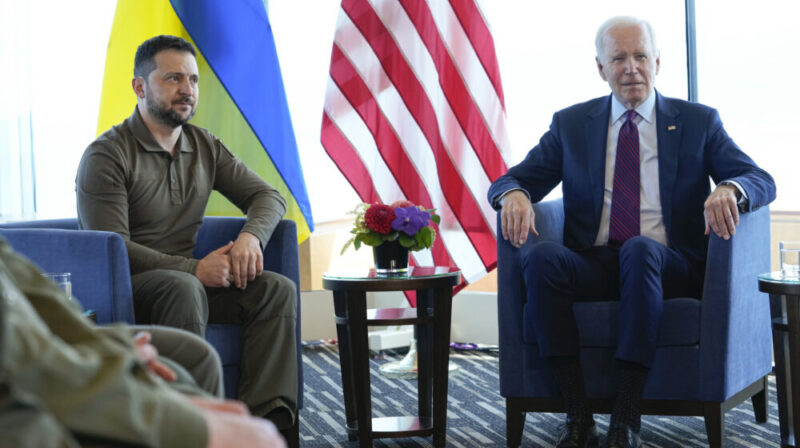 Бајден и Зеленски разговараа за обуката на украинските пилоти на авионите Ф-16, почнува во октомври