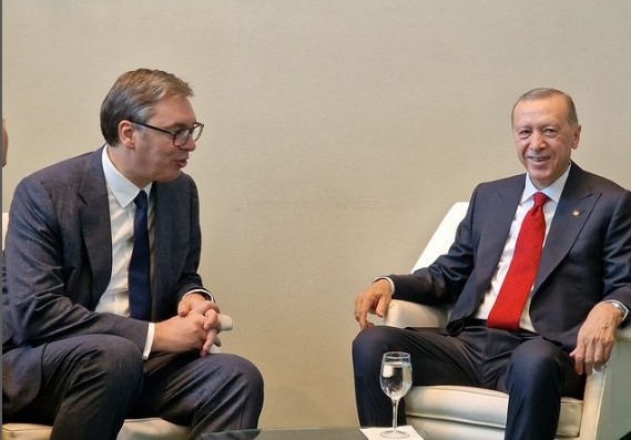 Вучиќ се сретна со Ердоган во Њујорк