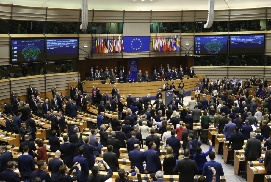 Од следната година, Европарламентот со дополнителни 15 пратенички места
