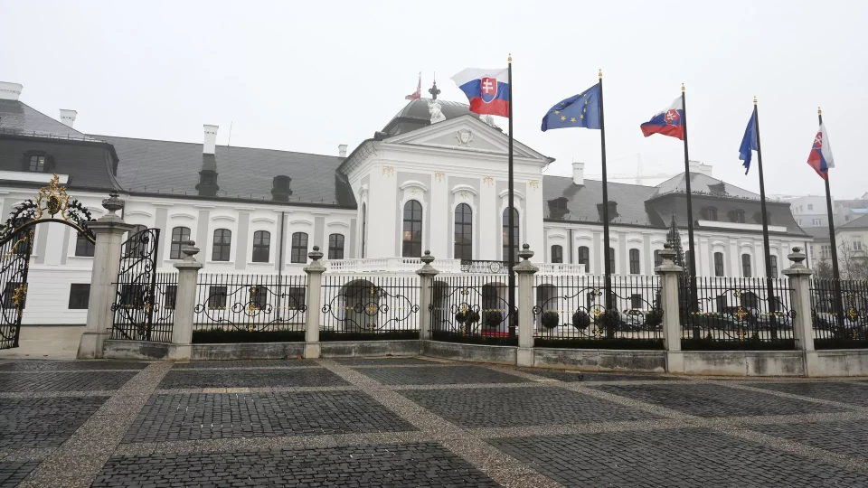 Премиерот на Словачка: Нема да му пружиме воена помош на Киев, тоа ќе биде нашата официјална политика
