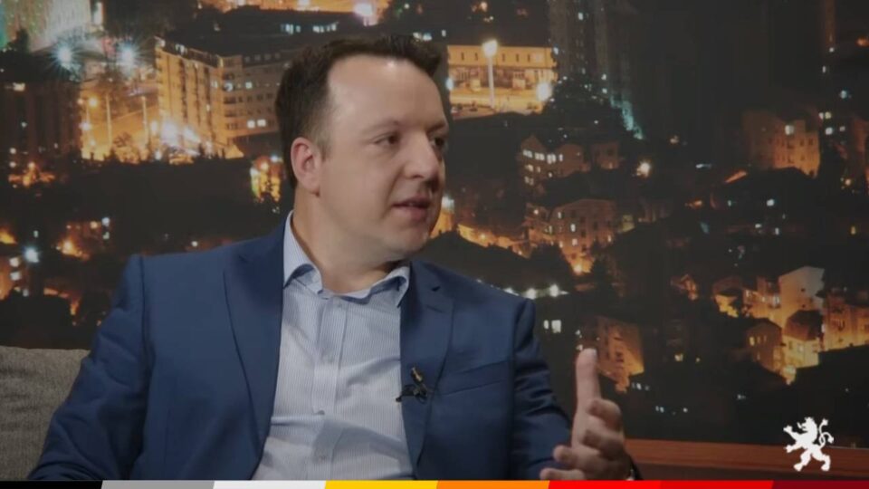 Не пропуштајте, во 22:30 часот на Алфа ТВ, интересно интервју со Александар Николоски, потпретседател на ВМРО-ДПМНЕ!“