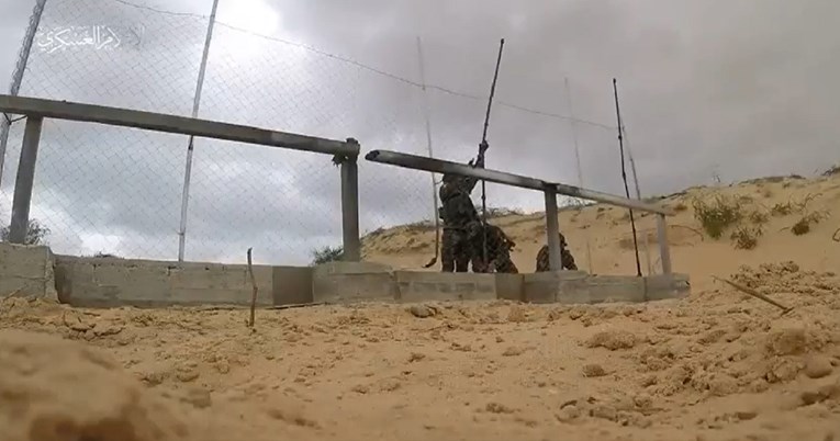 (ВИДЕО) Како војниците на Хамас се подготвувале за бруталниот напад?