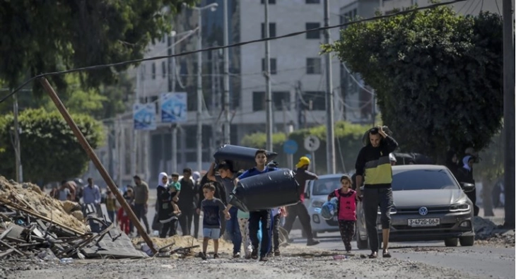 Милион луѓе раселени во Појасот Газа: Загриженост за останатите и најава за копнена офанзива
