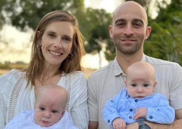 Убиен млад брачен пар во Израел: Ги сокриле нивните бебиња близнаци кои се спасени по 14 часа