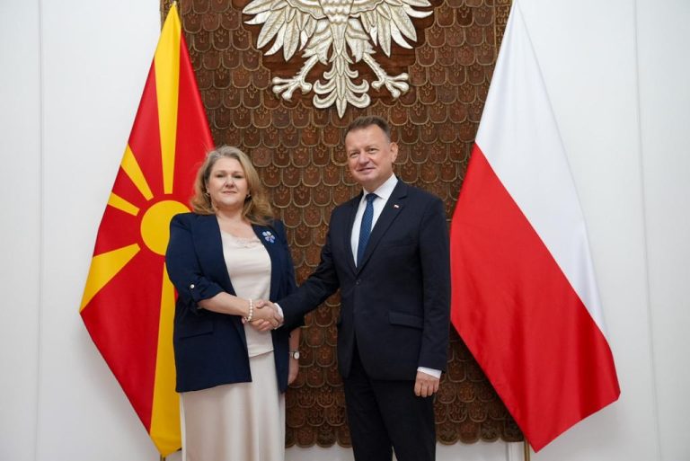 Петровска на средба со Блашчак: Северна Македонија и Полска се амбициозни во унапредувањето на одбранбената сојузничка соработка