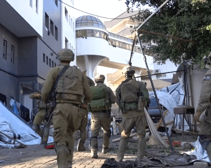Израел: Продолжува воената операција во болницата, терористите се елиминирани