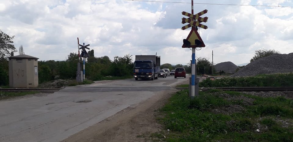 Судир на воз со комбе во Куманово, патниците со полесни повреди