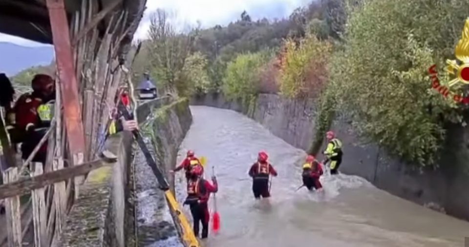 (ВИДЕО) Силниот дожд и ветер остави 15.000 домаќинства во Италија без струја