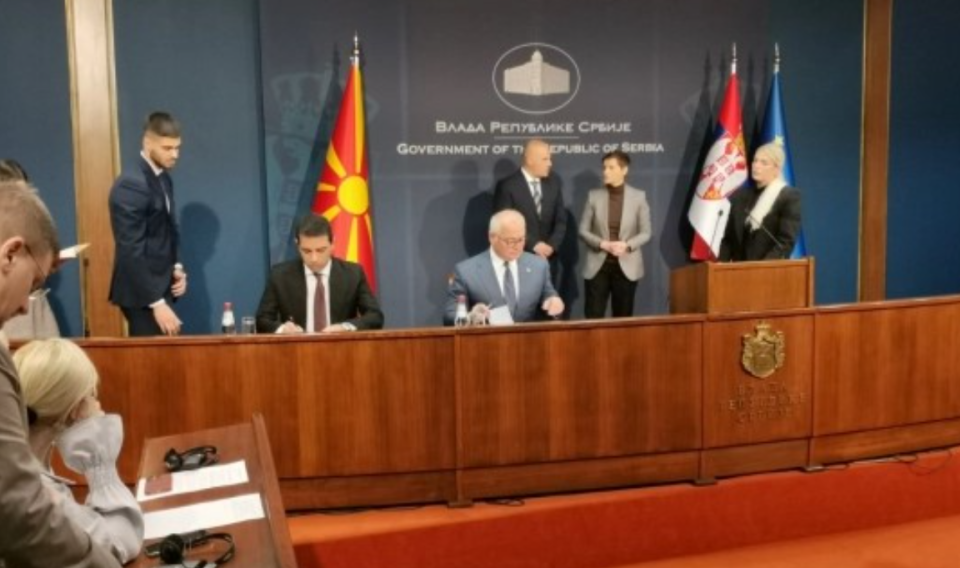 Во услови на пропадната железница: Македонија и Србија потпишаа Меморандум за соработка за брза пруга од Ниш до Скопје