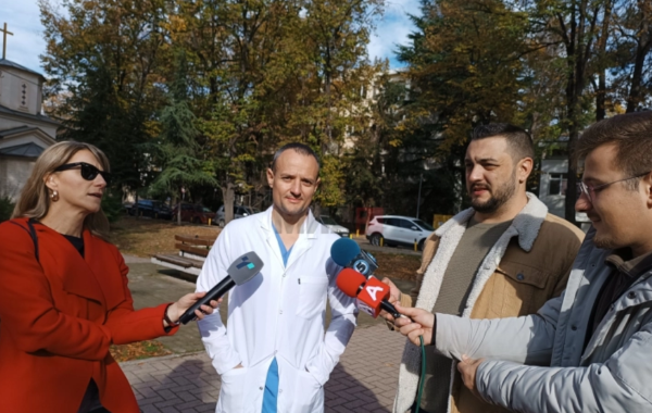 Здравствени работници во Скопје побараа повисоки плати