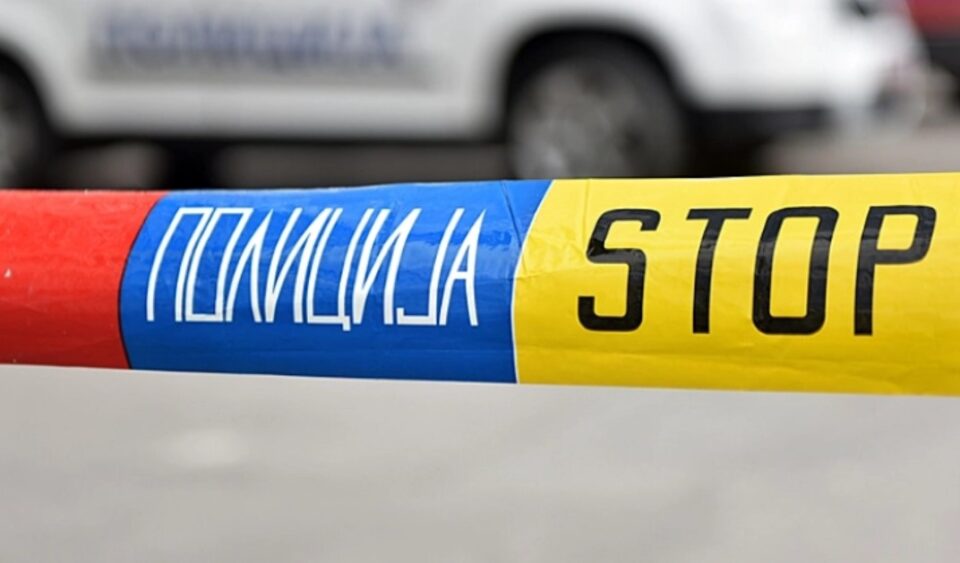 Товарно возило удри во пешак на мост од патот Куманово-Крива Паланка