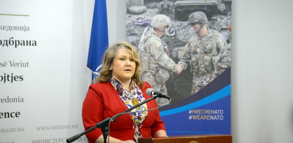 „Има ново барање, но не можеме да го испорачаме“: Ладен туш од министерката Петровска за Украина