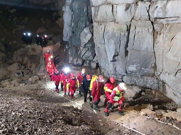 Крај на драмата во Словенија: Спасени лицата кои беа заробени во пештера
