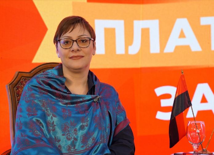 Димитриеска Кочоска: Последниот тендер од 46 милиони евра за компанија Марковски е комплетна пљачка и фиктивен договор преку кој ќе се вршат исплати