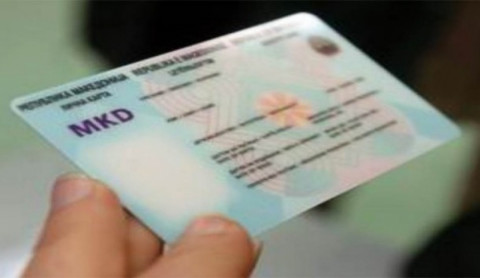 Бојмацалиев: Може да се патува со стари лични карти за БиХ