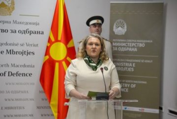 Славјанка Петровска во поддршка на Талат Џафери и одлуката за разрешување министри