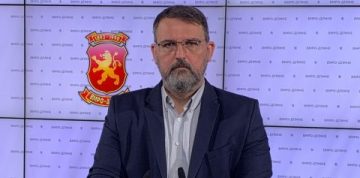 Различни стратегии: ВМРО-ДПМНЕ настапува со позитивна кампања фокусирана кон идни проекти- СДСМ со црна кампања и застарена тактика, вели Стоилковски