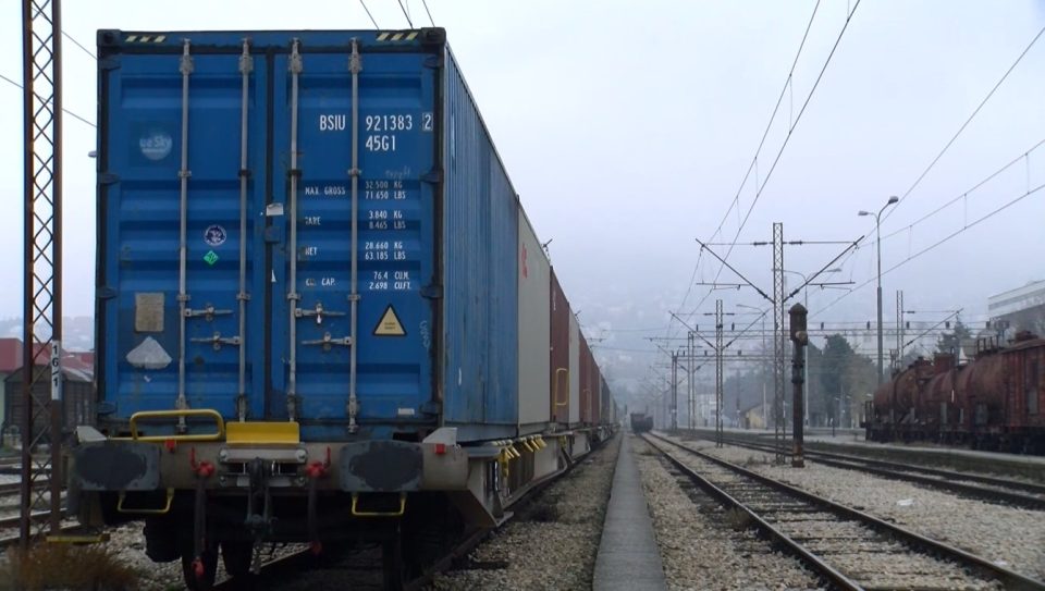 Втор финансиски спас за три месеци: Владата издвојува 2,5 милиони евра за Македонски железници за покривање на долговите и платите на вработените