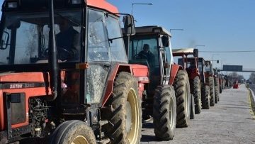 Протест на земјоделци ја зафати Грција: Потенцијална блокада на граничниот премин Богородица