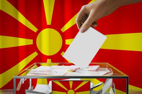 Лидерот Мицкоски ја води ВМРО-ДПМНЕ кон убедливо водство