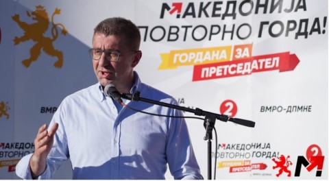 Предупредување против изборна манипулација: Повик на претседателот на ВМРО-ДПМНЕ за единство – ДУИ тргува со гласови, но да не дозволиме да освои пратеник во ИЕ3, вели Мицкоски