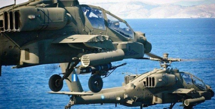 Се урнаа два хеликоптери на јапонските сили